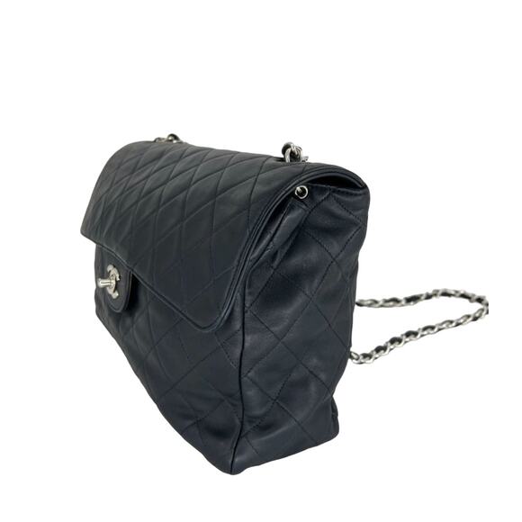 Chanel Navy Lambskin Classic Jumbo Single Flap Bag - Picture 6 of 16